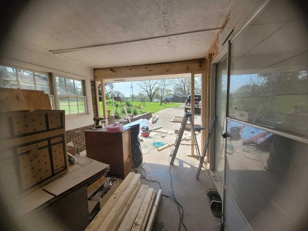 Air movers and dehumidifier for Drying & Dehumidification in Ithaca